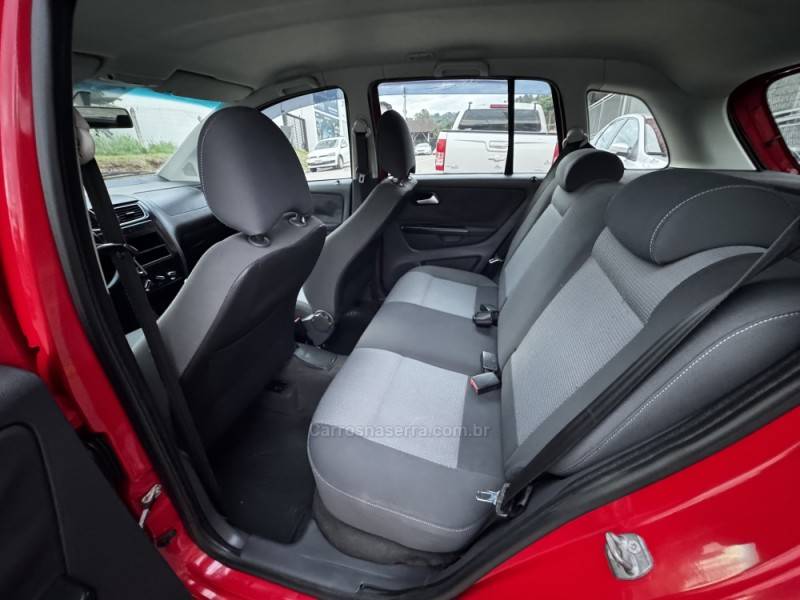 VOLKSWAGEN - SPACEFOX - 2011/2011 - Vermelha - R$ 38.990,00