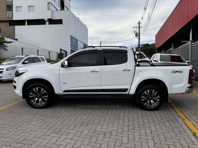 CHEVROLET - S10 - 2019/2019 - Branca - R$ 161.990,00