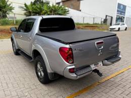 MITSUBISHI - L200 TRITON - 2008/2009 - Prata - R$ 94.990,00