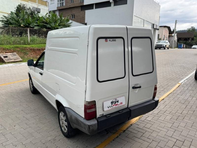 FIAT - FIORINO - 2012/2013 - Branca - R$ 39.990,00