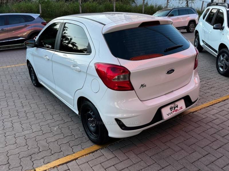 FORD - KA - 2018/2019 - Branca - R$ 48.990,00