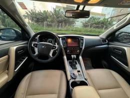 MITSUBISHI - PAJERO SPORT - 2021/2022 - Branca - R$ 279.990,00