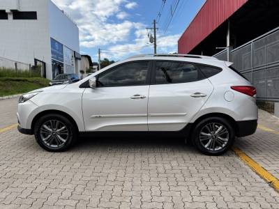 HYUNDAI - IX35 - 2018/2019 - Prata - R$ 97.990,00