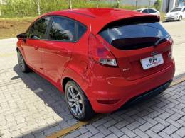 FORD - FIESTA - 2018/2018 - Vermelha - R$ 63.990,00