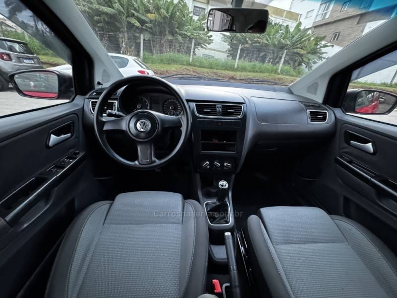 VOLKSWAGEN - SPACEFOX - 2011/2011 - Vermelha - R$ 38.990,00