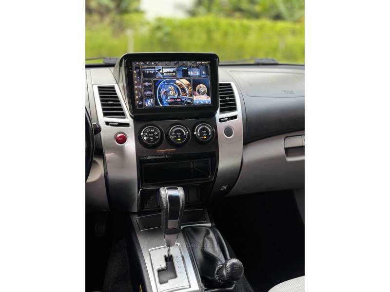 MITSUBISHI - PAJERO DAKAR - 2010/2010 - Prata - R$ 103.990,00