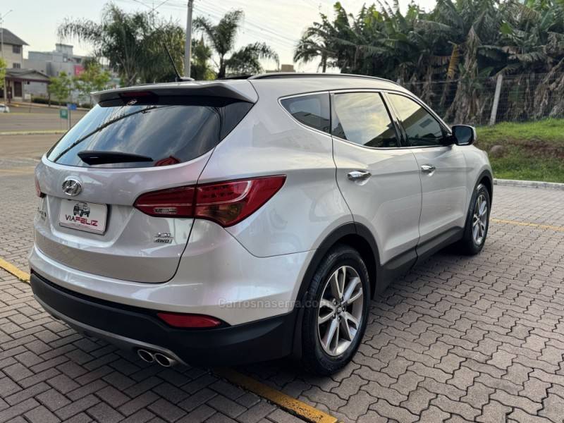 HYUNDAI - SANTA FÉ - 2013/2014 - Prata - R$ 94.800,00