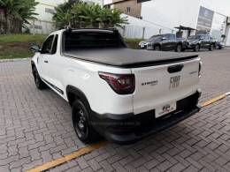 FIAT - STRADA - 2022/2022 - Branca - R$ 71.990,00