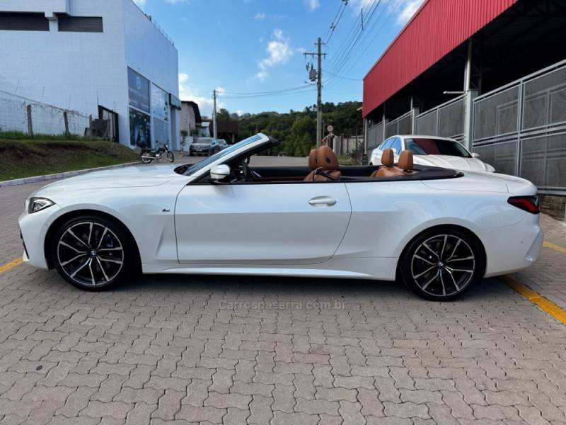 BMW - 430I - 2021/2022 - Branca - R$ 418.990,00