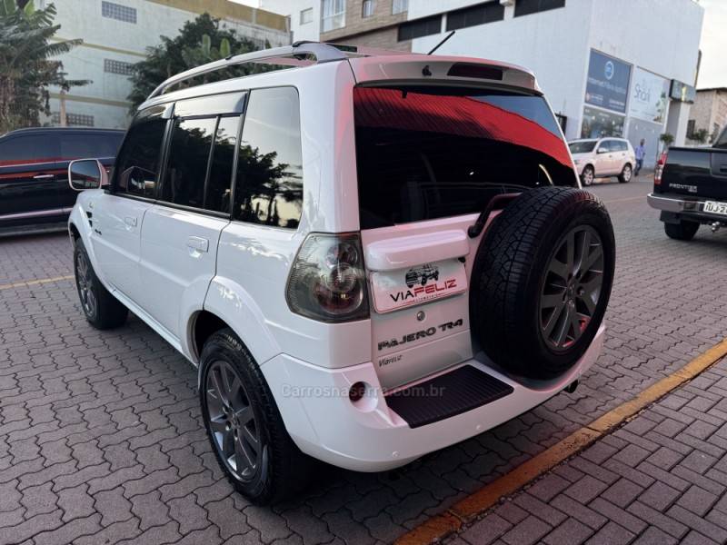 MITSUBISHI - PAJERO TR4 - 2013/2013 - Branca - R$ 71.990,00